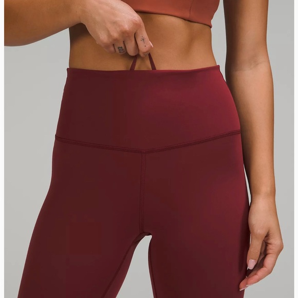 Wunder Train High-Rise Crop 23" Sz 2 Red Merlot NWT - Picture 3 of 6